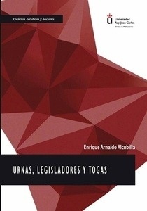 Urnas, legisladores y togas